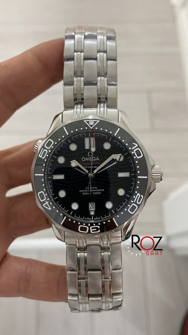 omega-seamaster-diver-300-m-siyah-kadran-osd02