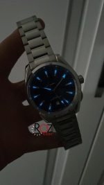 omega-seamaster-aqua-terra-gumus-mavi-oat03