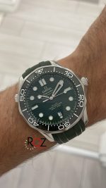 omega-seamaster-diver-300m-yesil-kaucuk-replika-saat-osd07