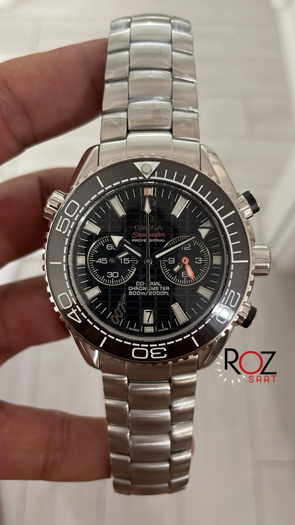 omega-seamaster-james-bond-007-planet-ocean-siyah