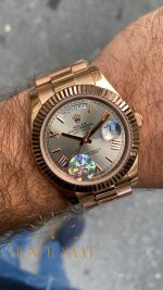 Rolex Day-Date President 40 mm 228235 Everose Gold ROLDD037