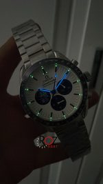 omega-speedmaster-silver-snoopy-award-50th-anniversary-42-mm-mavi